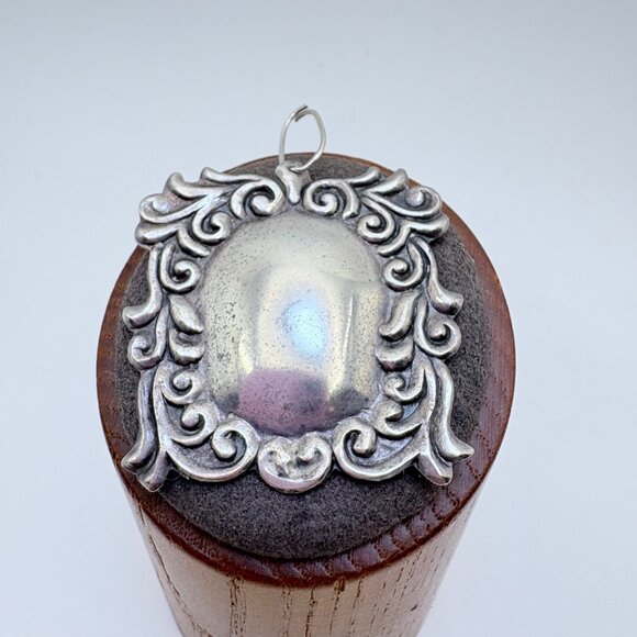 VTG Solid Sterling Silver 925 Ornate Scroll Design Pendant Size 1.25" Length - Picture 2 of 9